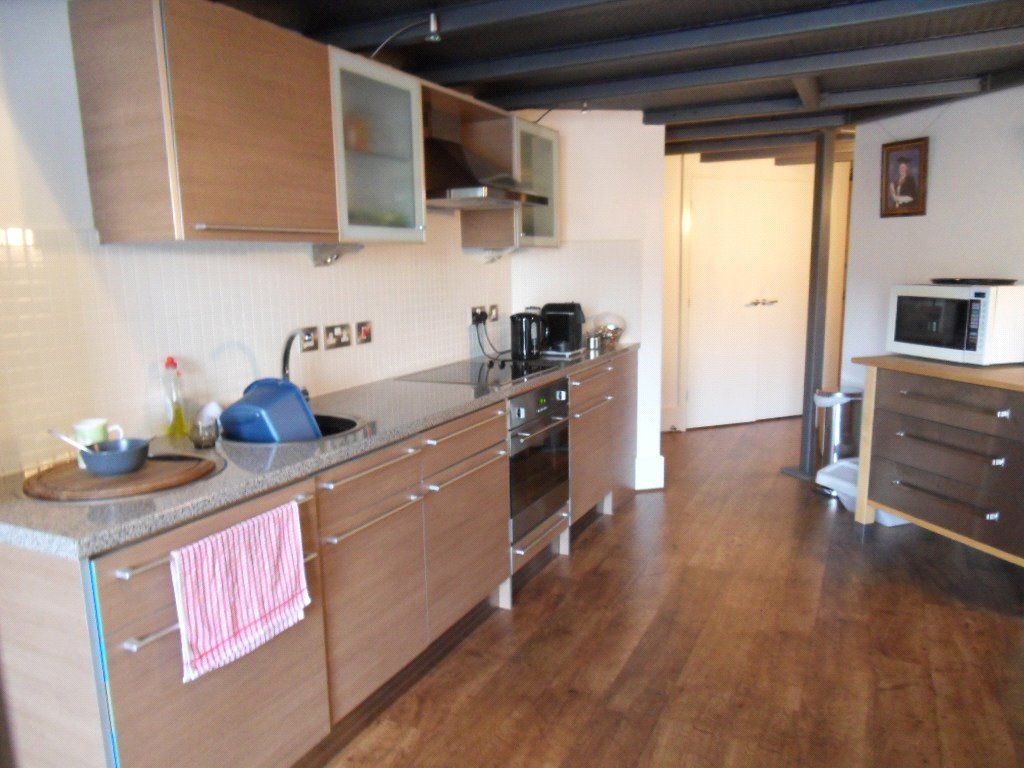 Property photo 3 of 16 Picture No. 17