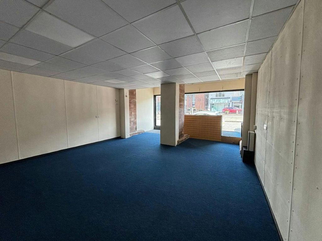 Property photo 3 of 5 208 Hoylake Internal Page 4.Jpg