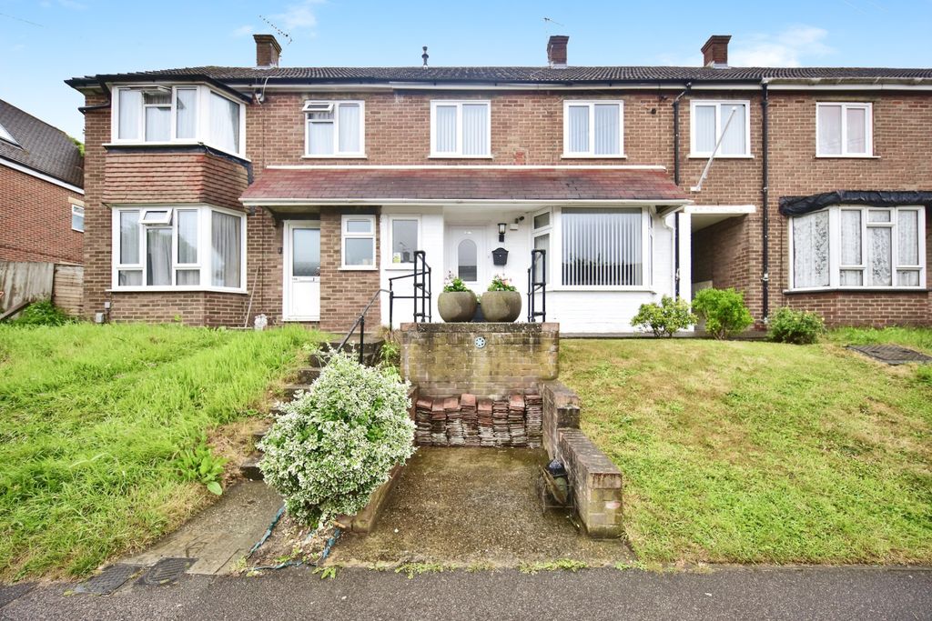 Property photo 2 of 15