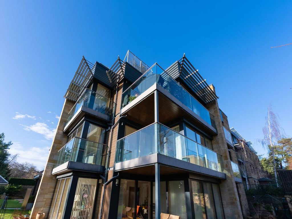 Property photo 3 of 41 2