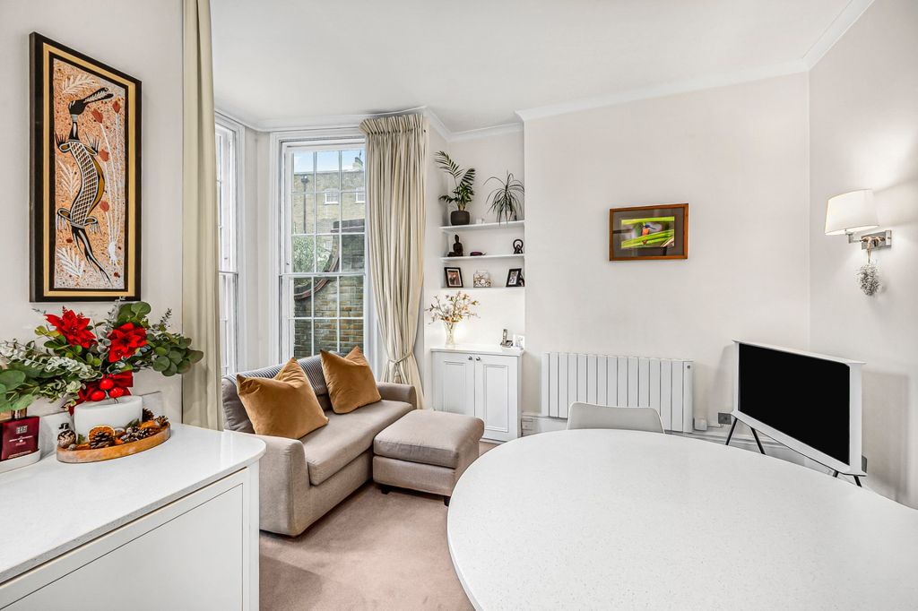 Property photo 3 of 10 Picture No. 11