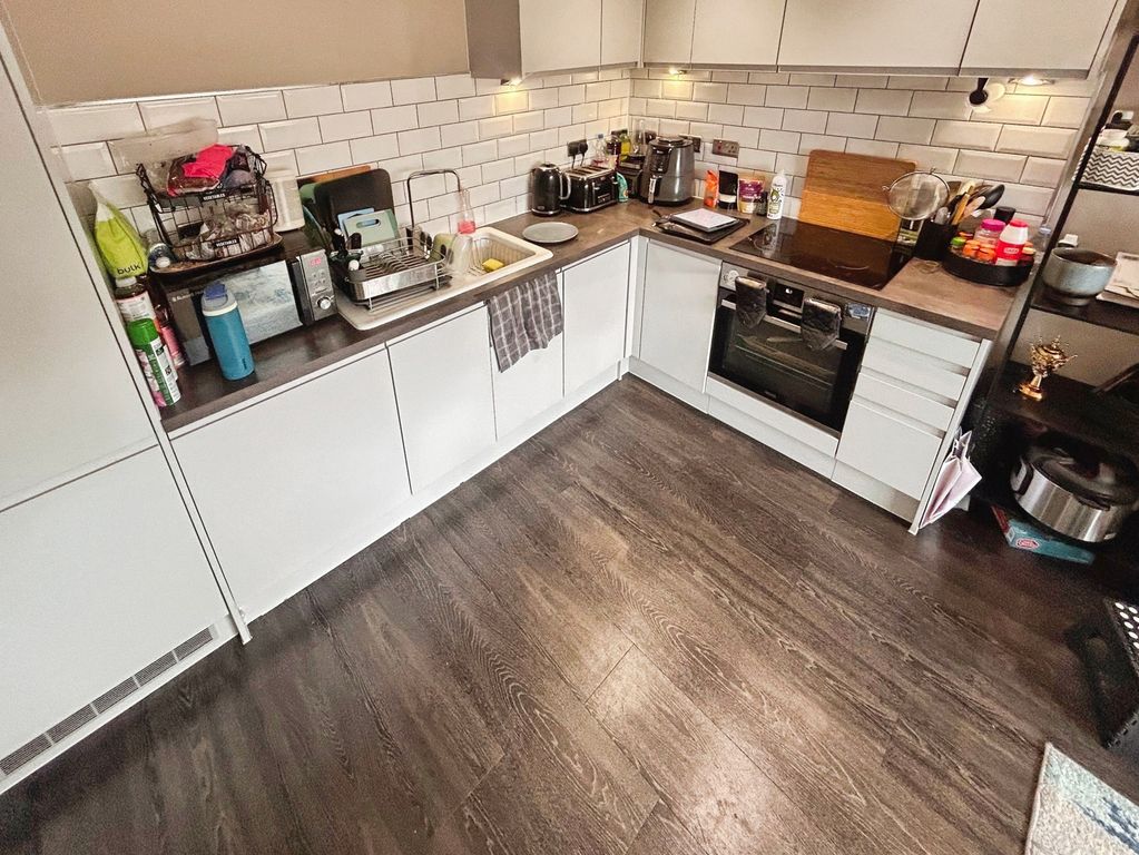 Property photo 3 of 15 Pbox-Img.Jpg