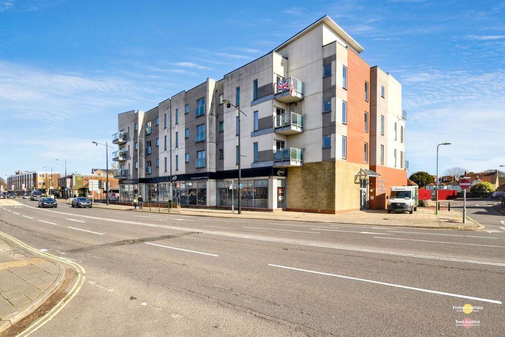 Property photo 1 of 15