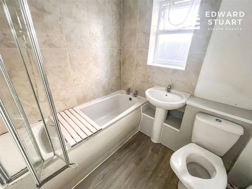 Property photo 3 of 7 Picture No. 07
