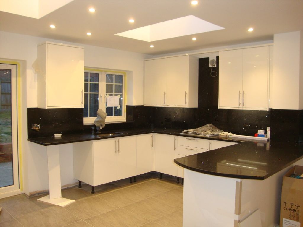 Property photo 3 of 8