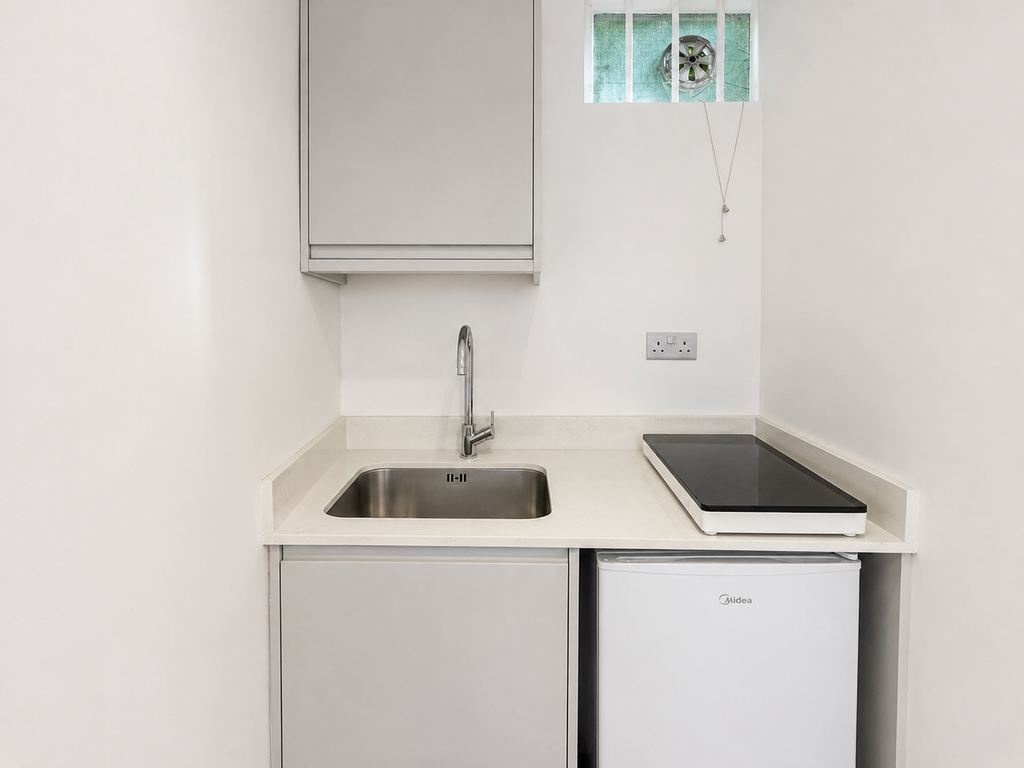 Property photo 2 of 3
