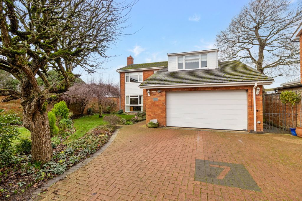Property photo 1 of 22