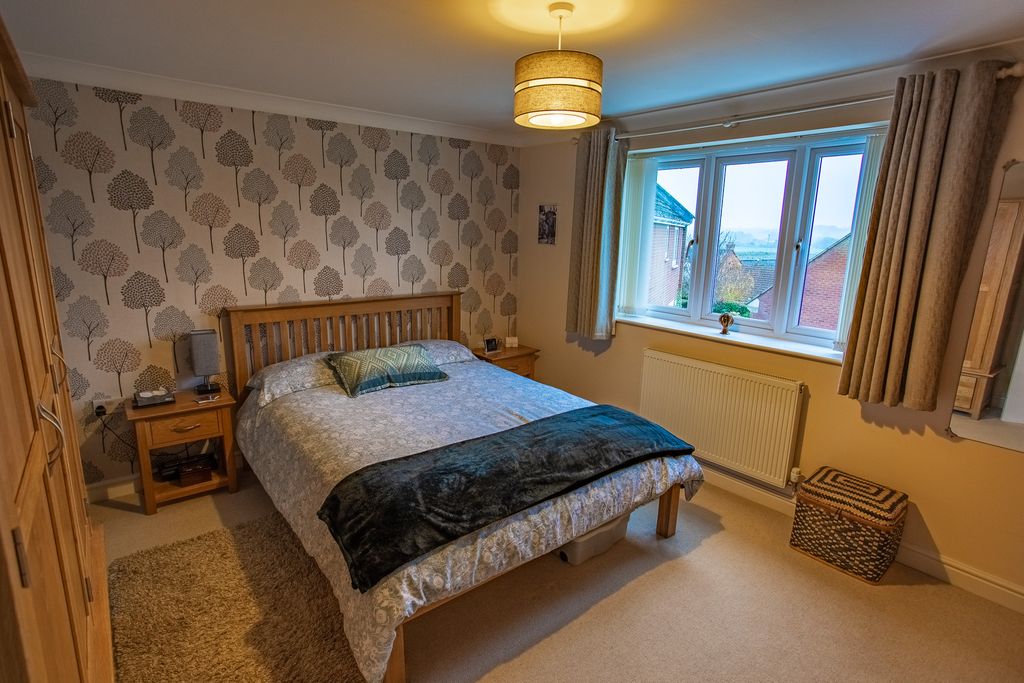 Property photo 2 of 17 Photo 13