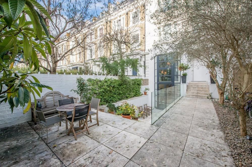 Property photo 1 of 26