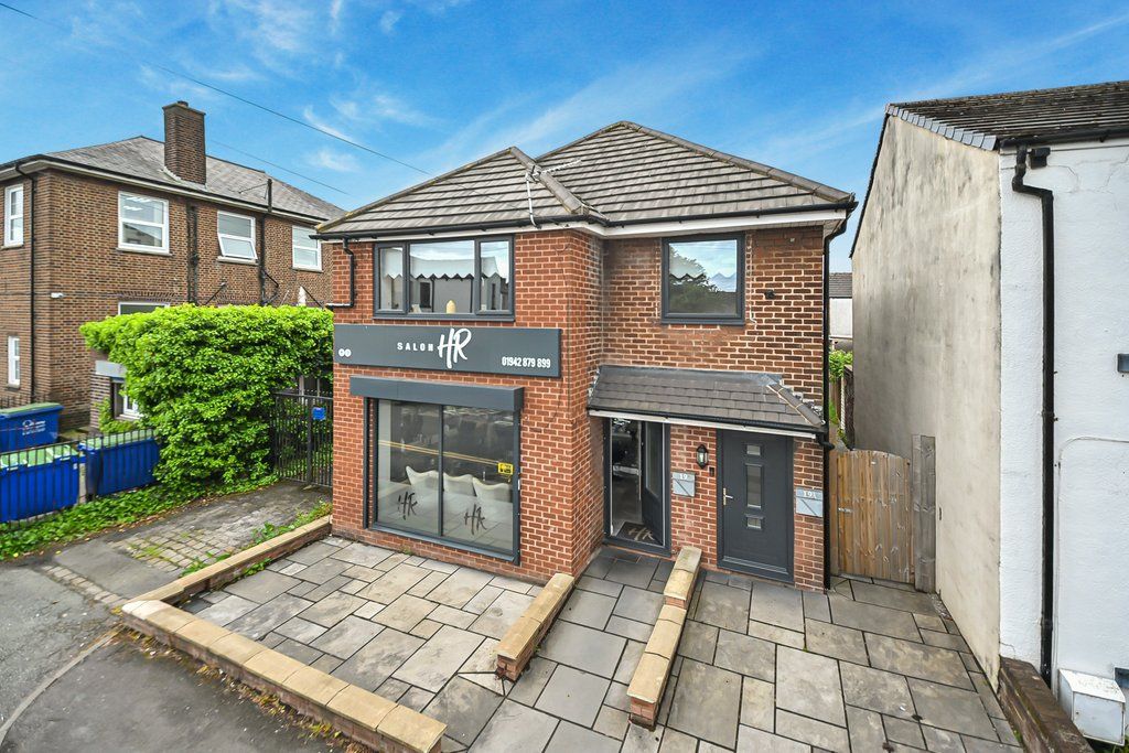 Property photo 1 of 12