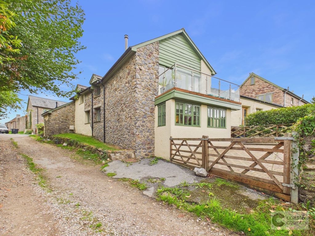 Property photo 1 of 34