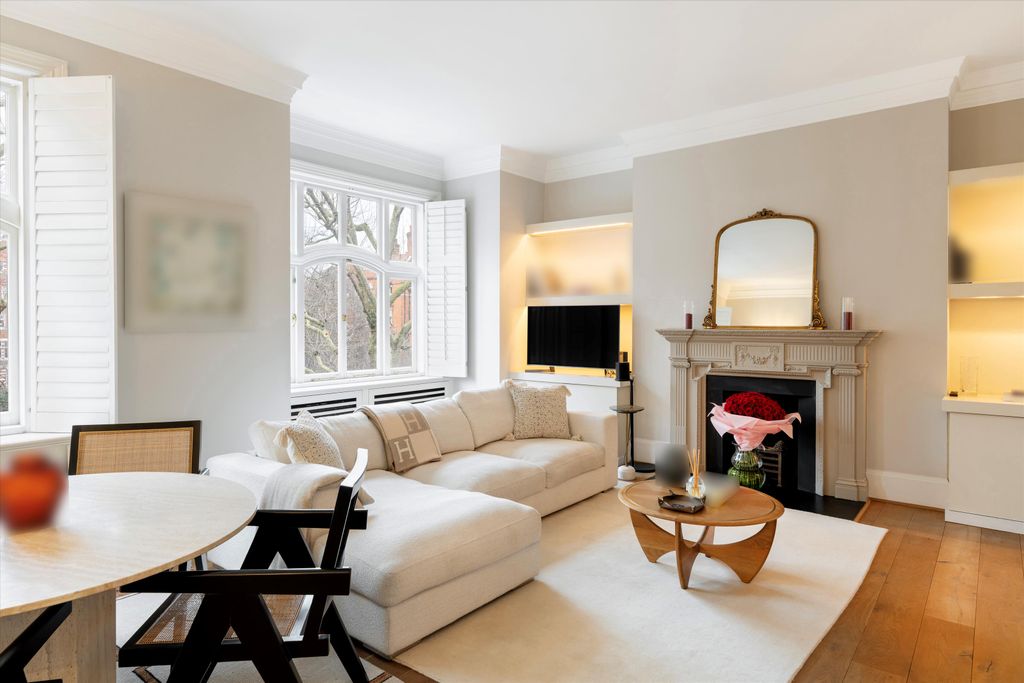 Property photo 2 of 13 Image