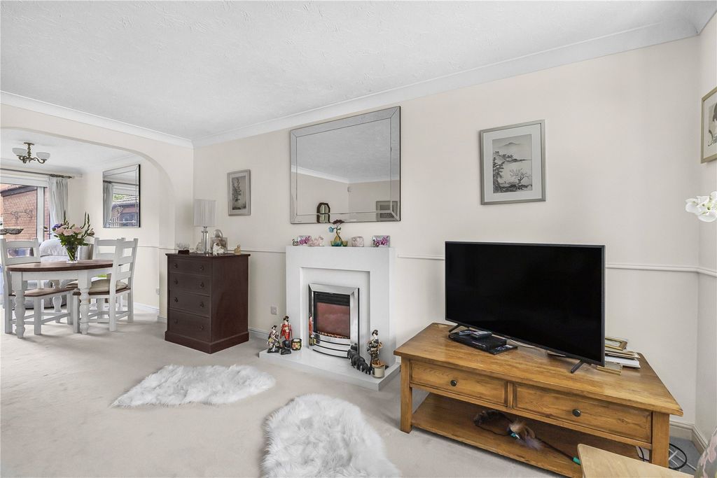 Property photo 2 of 13 Picture No. 02