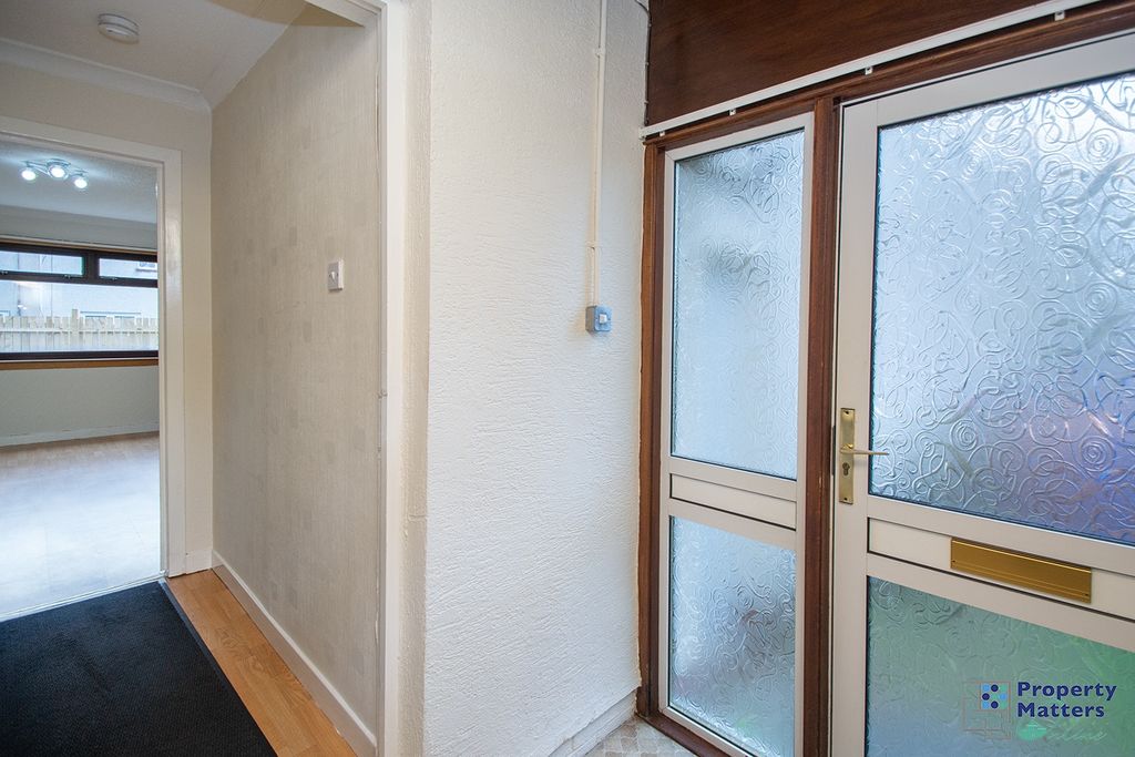 Property photo 2 of 16 Hall