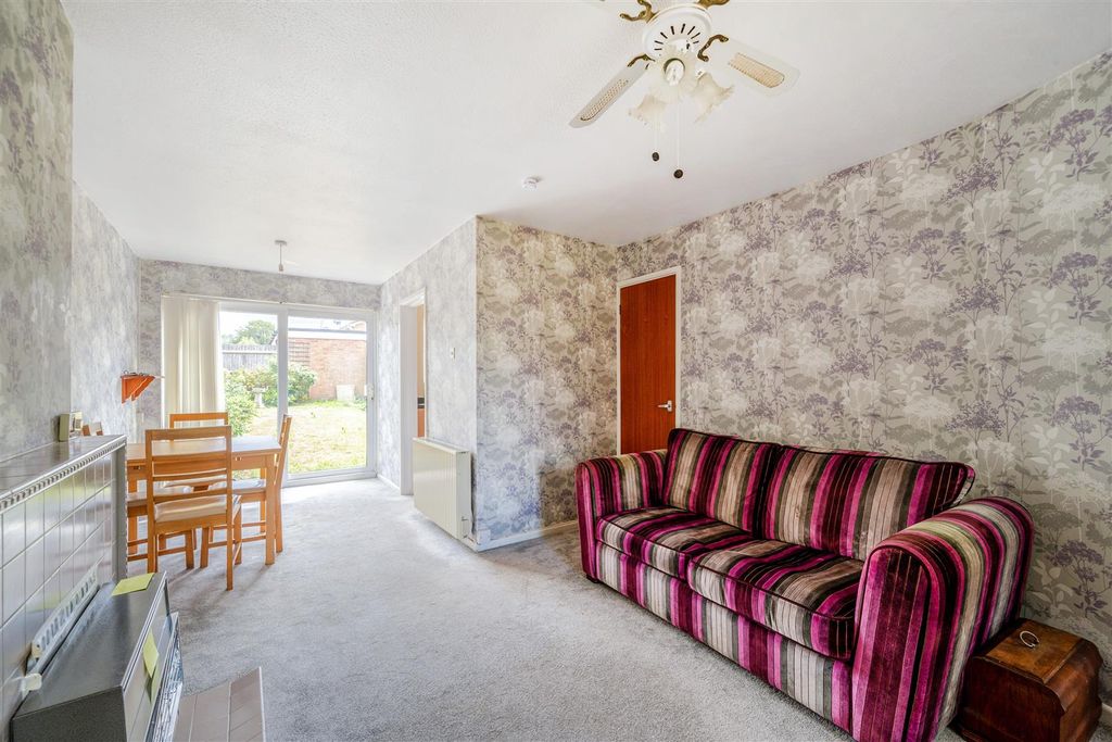 Property photo 2 of 17 1329077-13-687E3B164De5B.Jpg