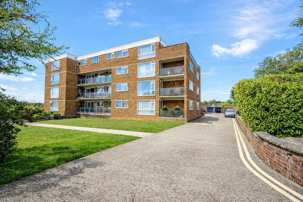 Property photo 1 of 20 609Fb601-9d3F-4010-8Af9-A54108Ea0Df3.Png