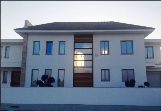 Property photo 2 of 7