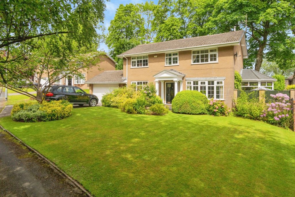 Property photo 1 of 32 Pbox-Img.Jpg