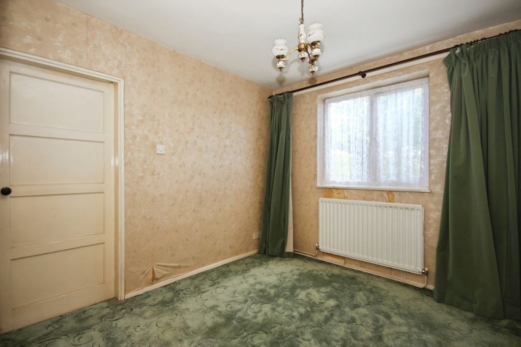 Property photo 3 of 10 Img_3127