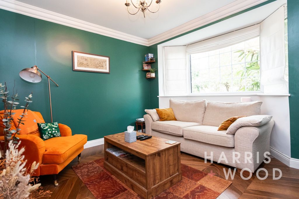 Property photo 2 of 21 4364572