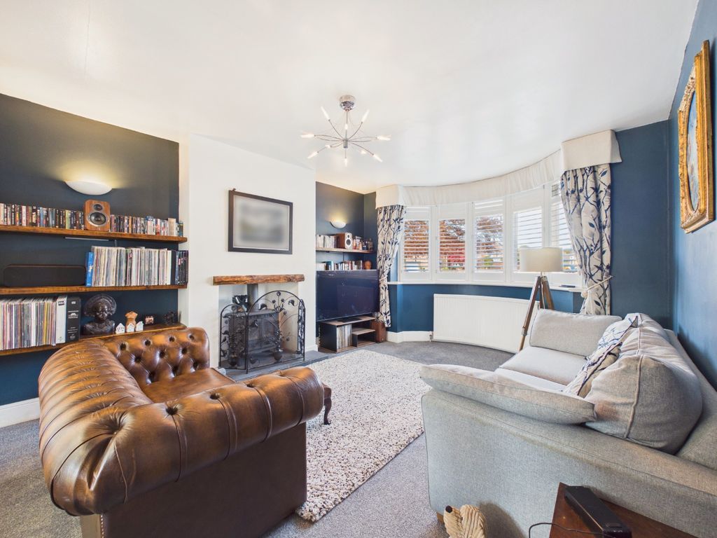 Property photo 3 of 16 5068746
