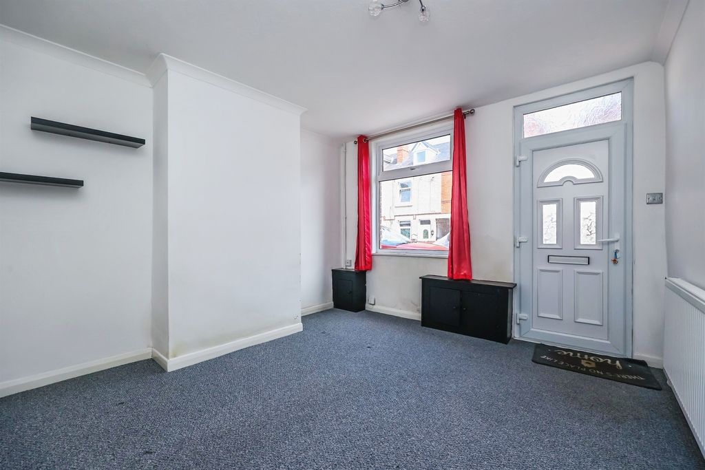 Property photo 3 of 17