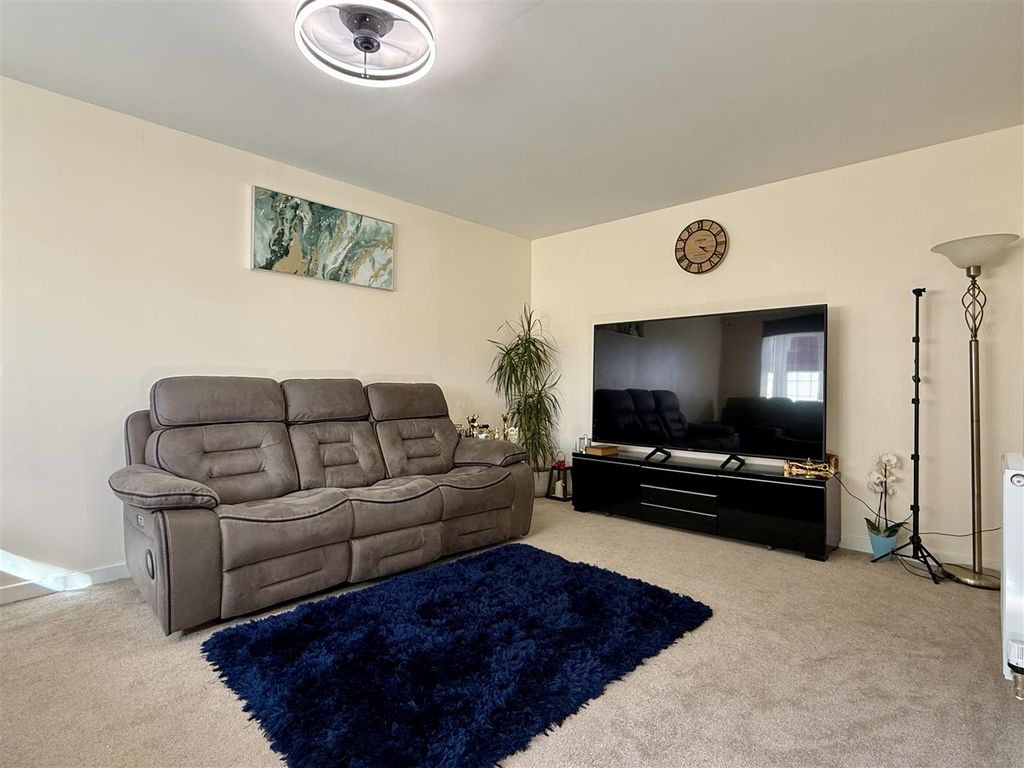 Property photo 3 of 21 Img_8716.Jpeg