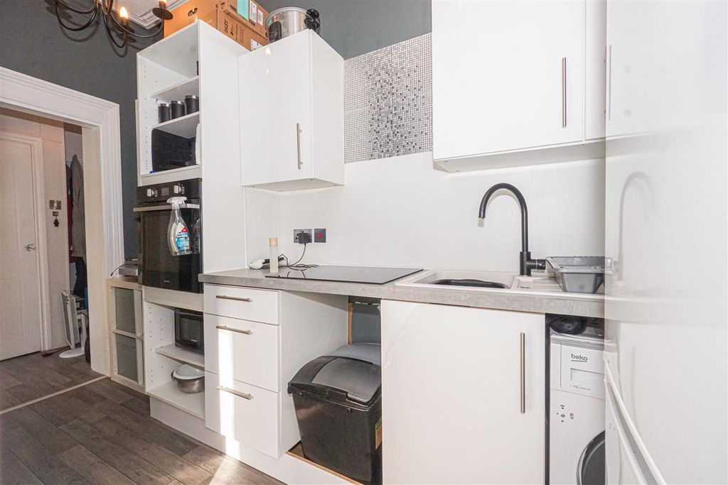 Property photo 3 of 12 Dsc09391.Jpg