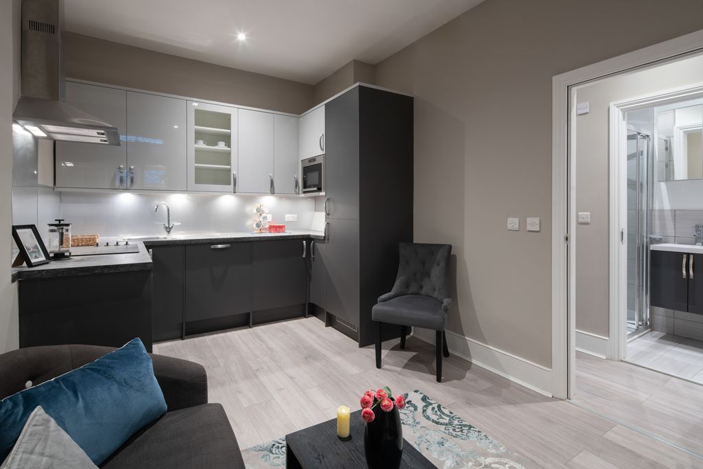 Property photo 3 of 9