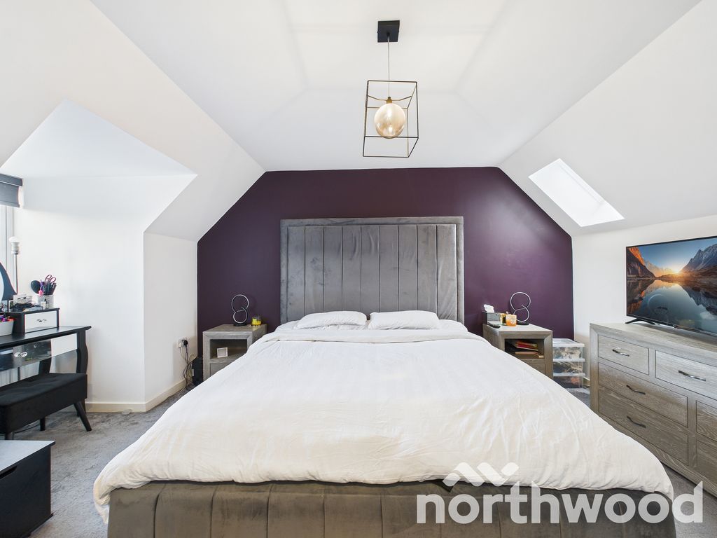 Property photo 3 of 21