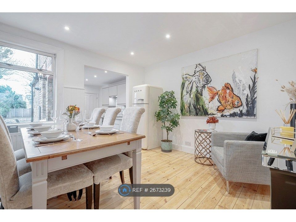 Property photo 1 of 27