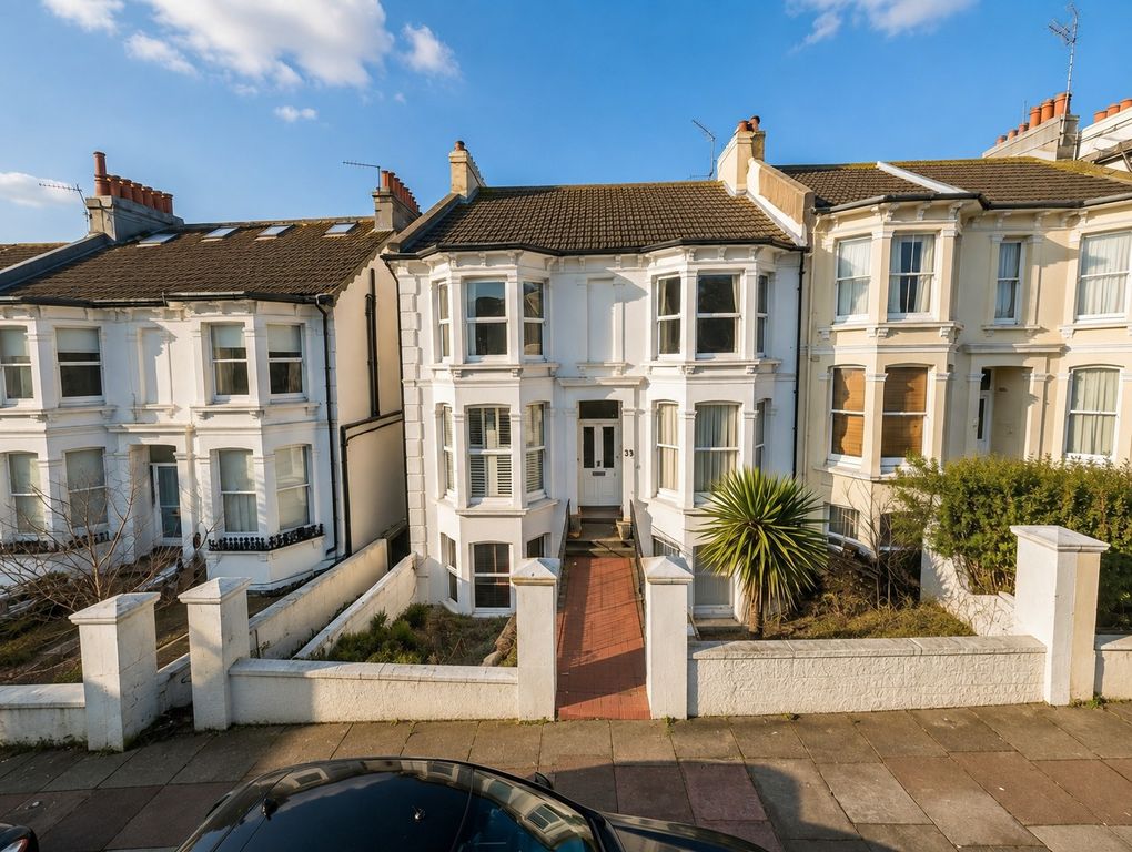 Property photo 1 of 7
