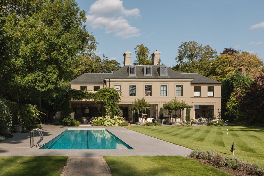 Property photo 3 of 32 Picture No. 07