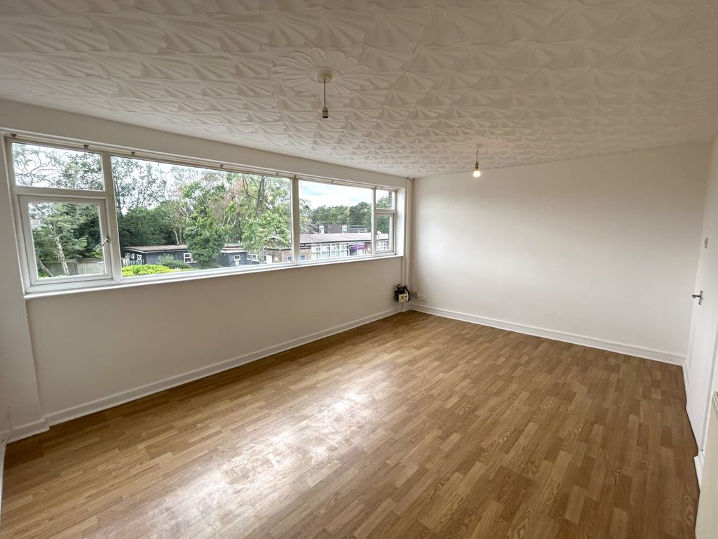 Property photo 3 of 14 Picture No. 09