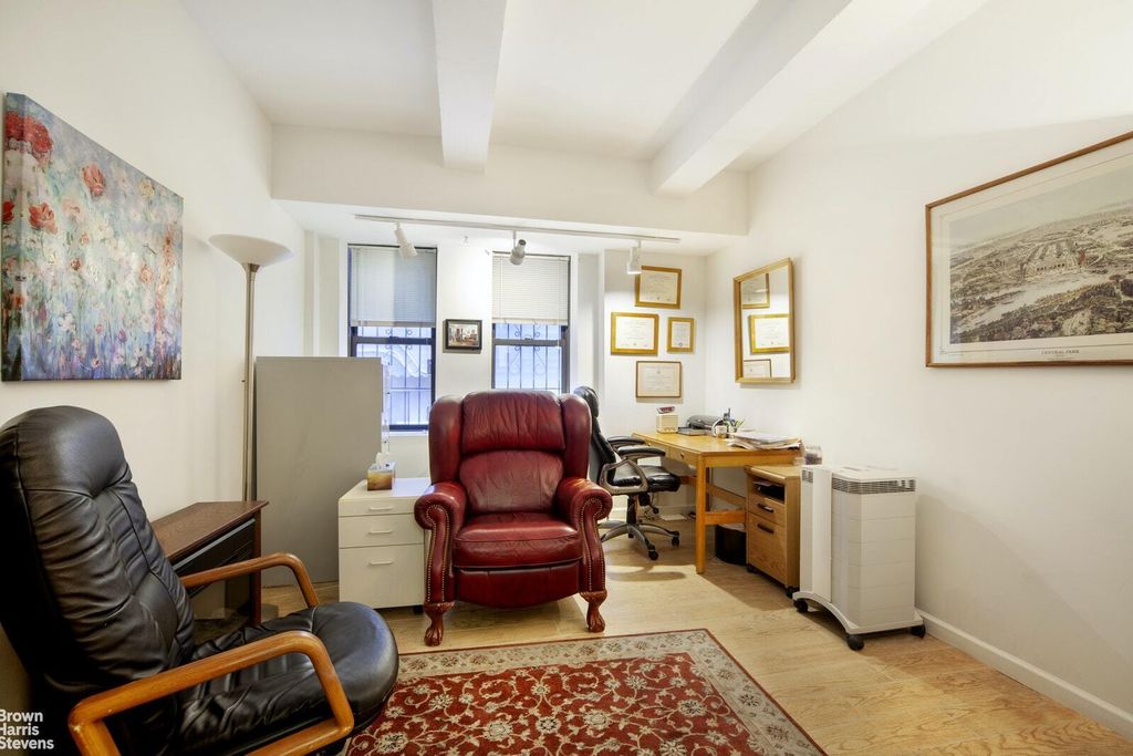 Property photo 3 of 5 <Alttext/>