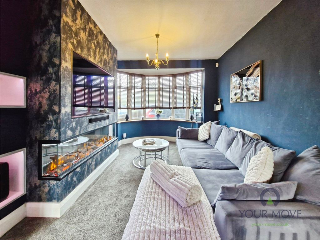 Property photo 2 of 18 Lounge/Diner