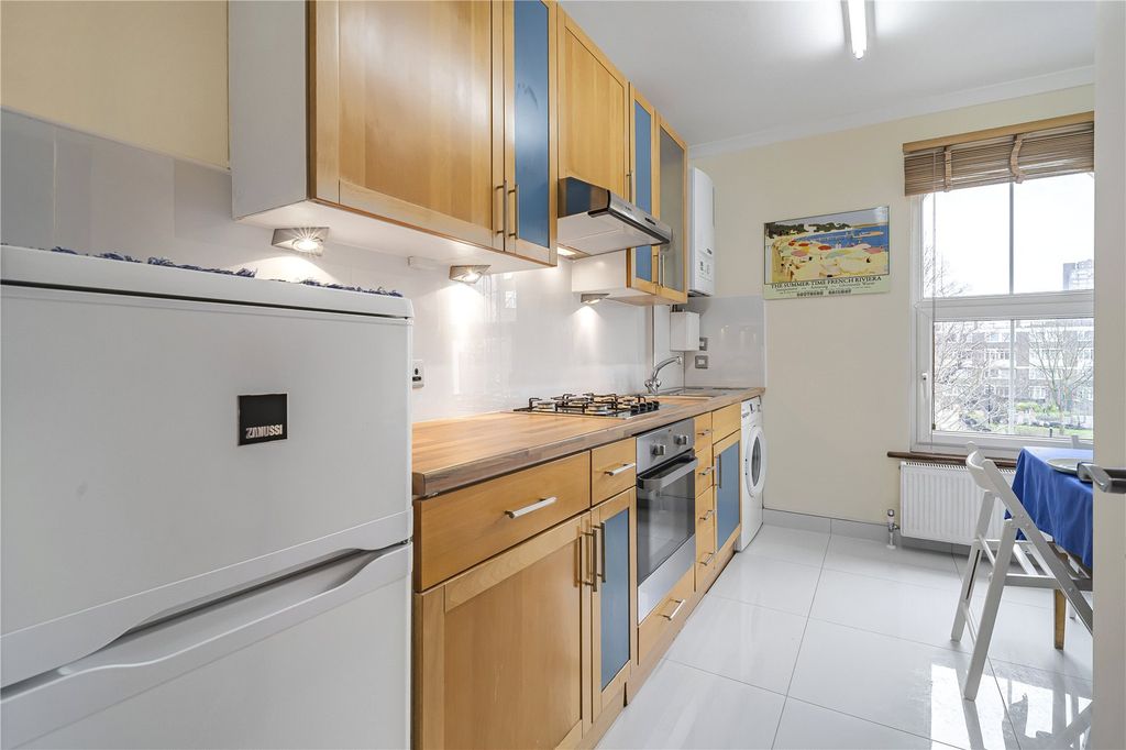 Property photo 3 of 9 Picture No. 62