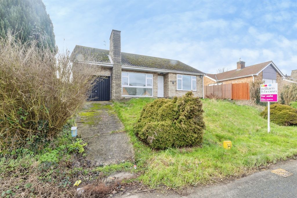 Property photo 1 of 15