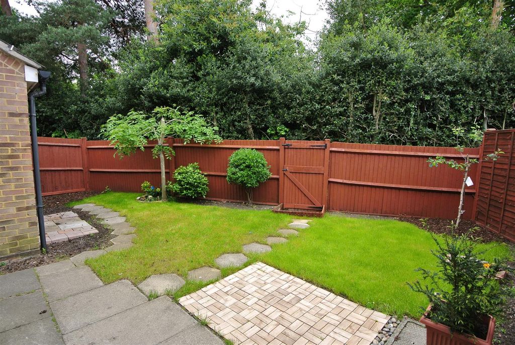 Property photo 2 of 17 Rear Garden 2.Jpg