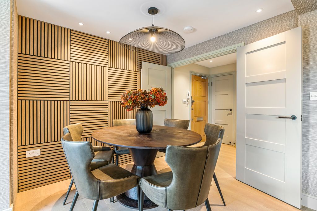 Property photo 3 of 11 Flat 64, Boydell Court Nw8 6Nj-No Watermark-10