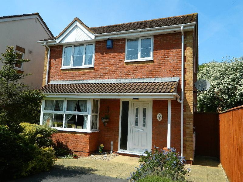 Property photo 1 of 12 3 Bedroom House For Rent