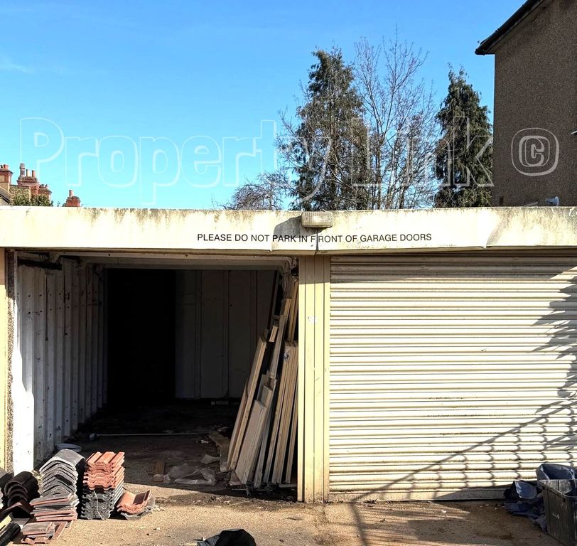 Property photo 3 of 4