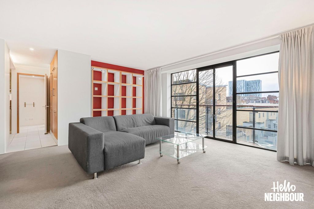 Property photo 1 of 23 Photo 0