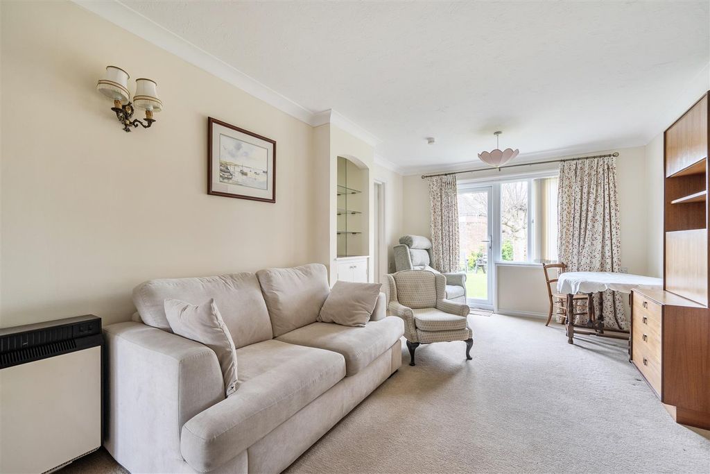 Property photo 2 of 18 1435974-16-69cd425Caaf26-Arw.Jpg