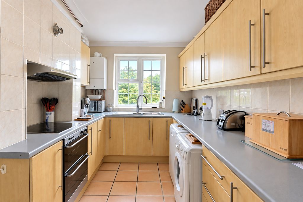 Property photo 2 of 17 333A4477