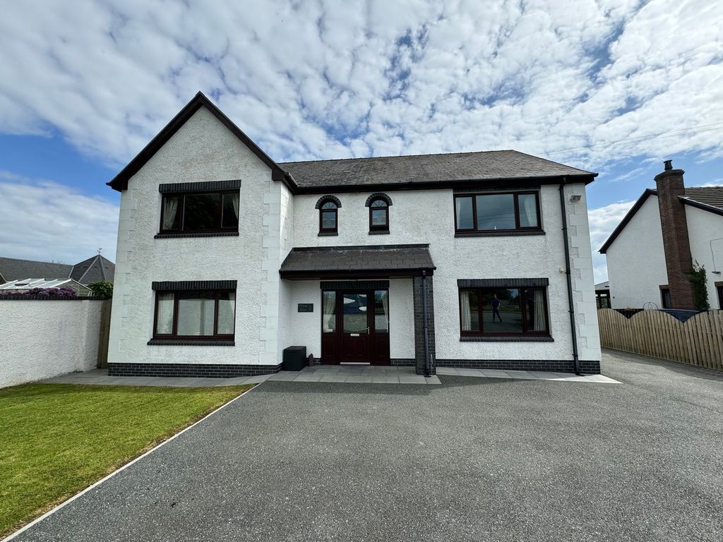 Property photo 1 of 48