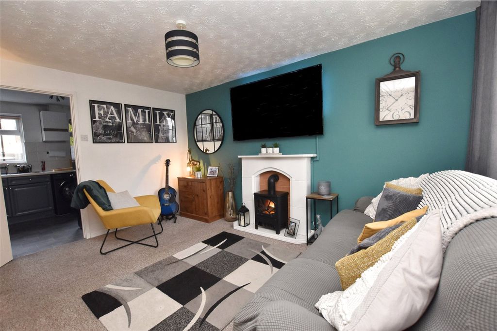 Property photo 2 of 12 Picture No. 08