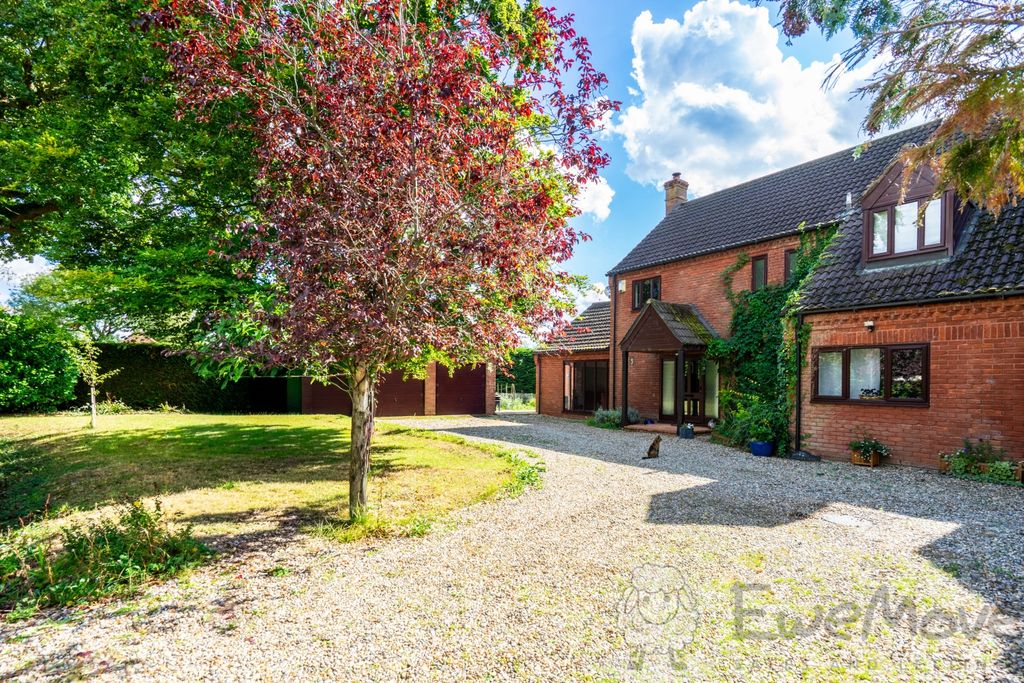 Property photo 1 of 15 Front View