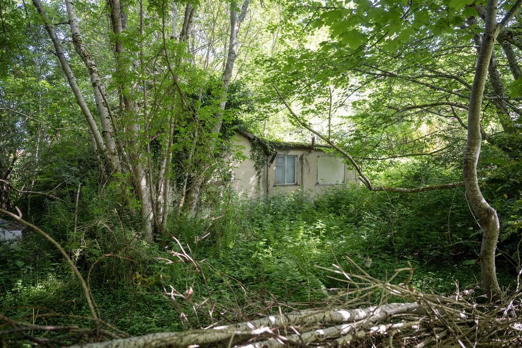 Property photo 1 of 6 MC2_1495.Jpg
