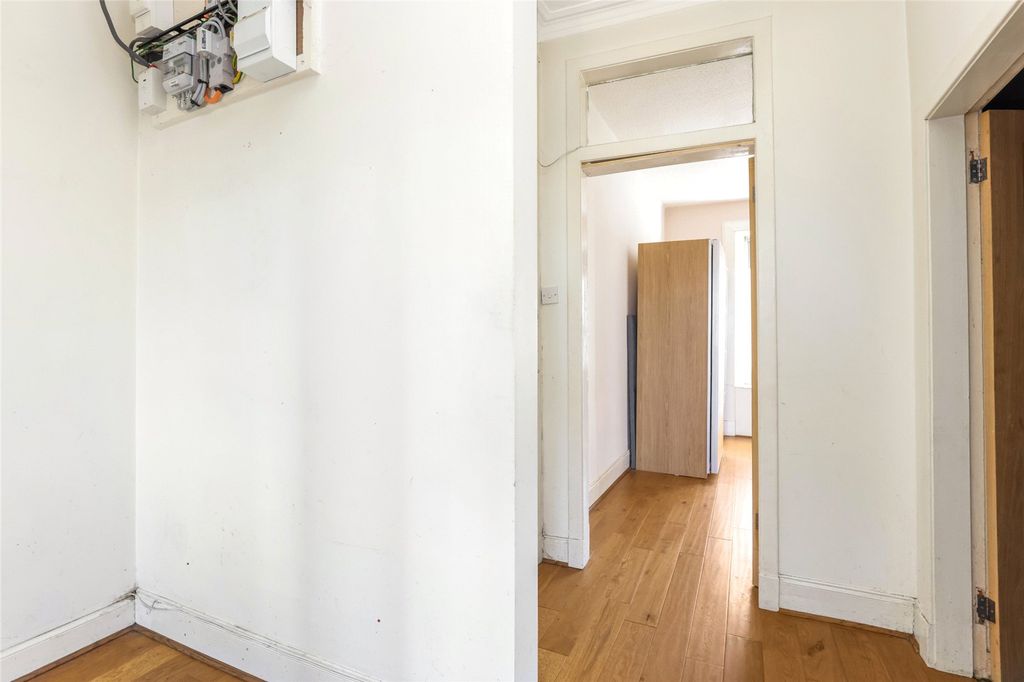 Property photo 2 of 14 Picture No. 04